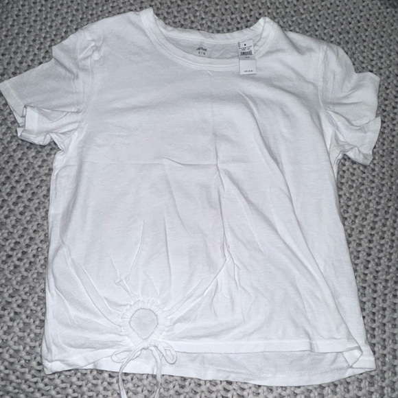 NWT Aerie white tie bottom t shirt size M - Picture 1 of 4
